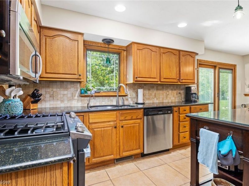 770 Victoria Circle, Medina, OH 44256 Photo 14