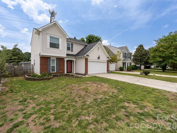 9535 Forest Path Drive , Charlotte, NC 28269