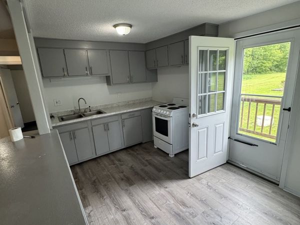 13 White Oak , Unit D, Mansfield, CT 06268