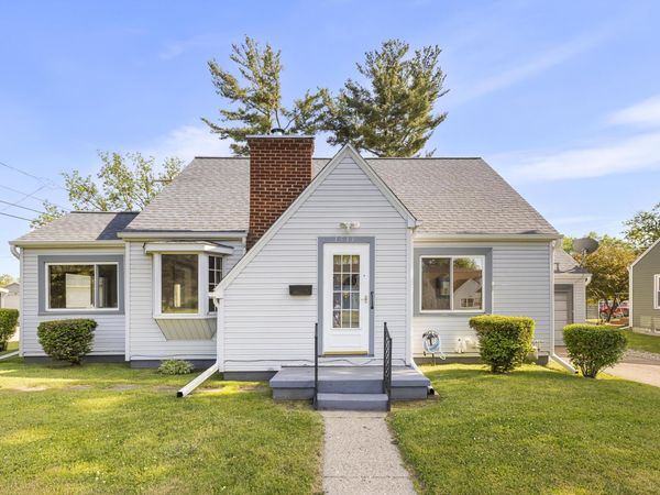 1533 W Highland Boulevard, Battle Creek, MI 49015