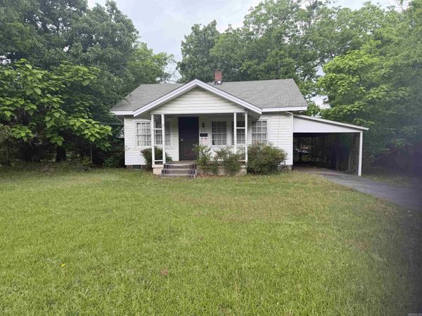 301 W M Avenue , North Little Rock, AR 72116