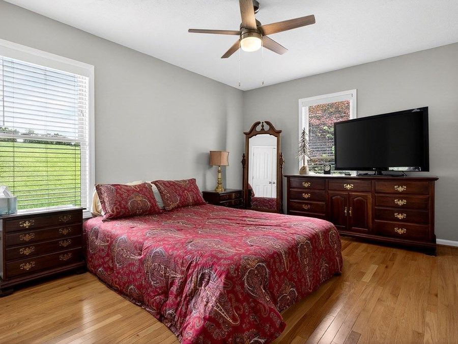 Property Image 38
