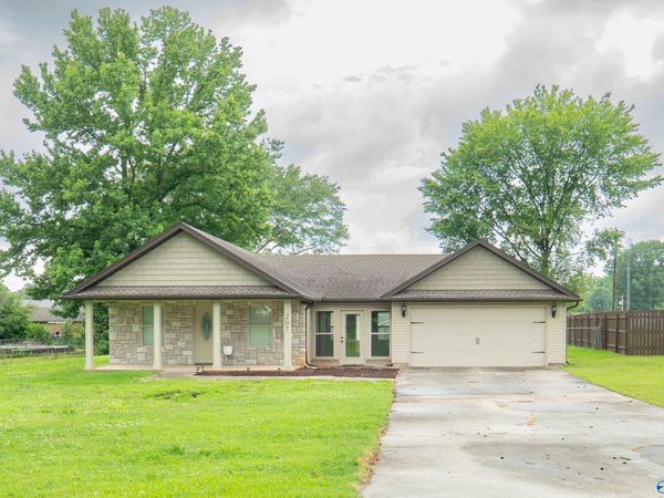 207 Williams Avenue, Florence, AL 35634