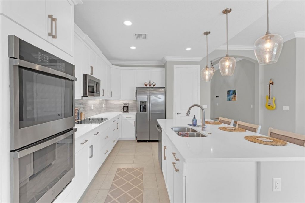 7203 33rd Square, Vero Beach, FL 32967 Photo