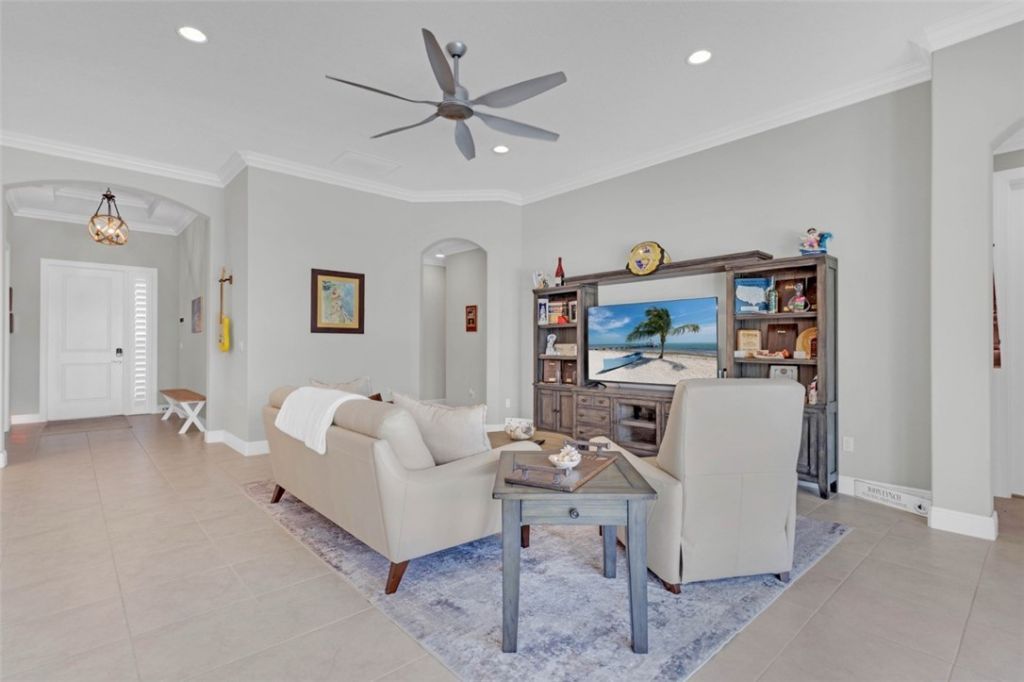 7203 33rd Square, Vero Beach, FL 32967 Photo