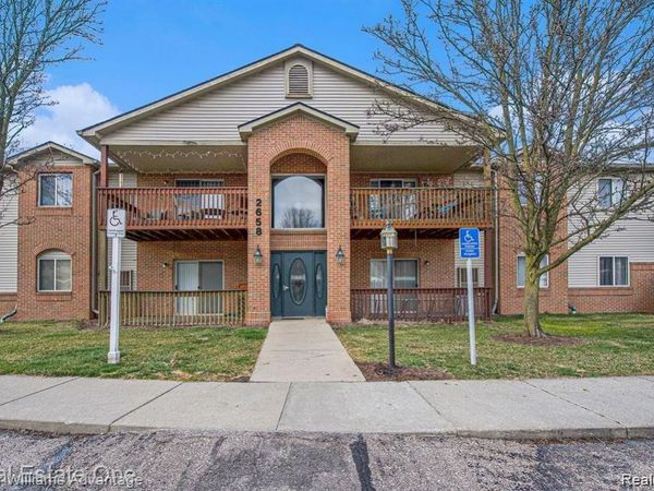 2658 STADIUM VIEW Drive , Ypsilanti, MI 48197
