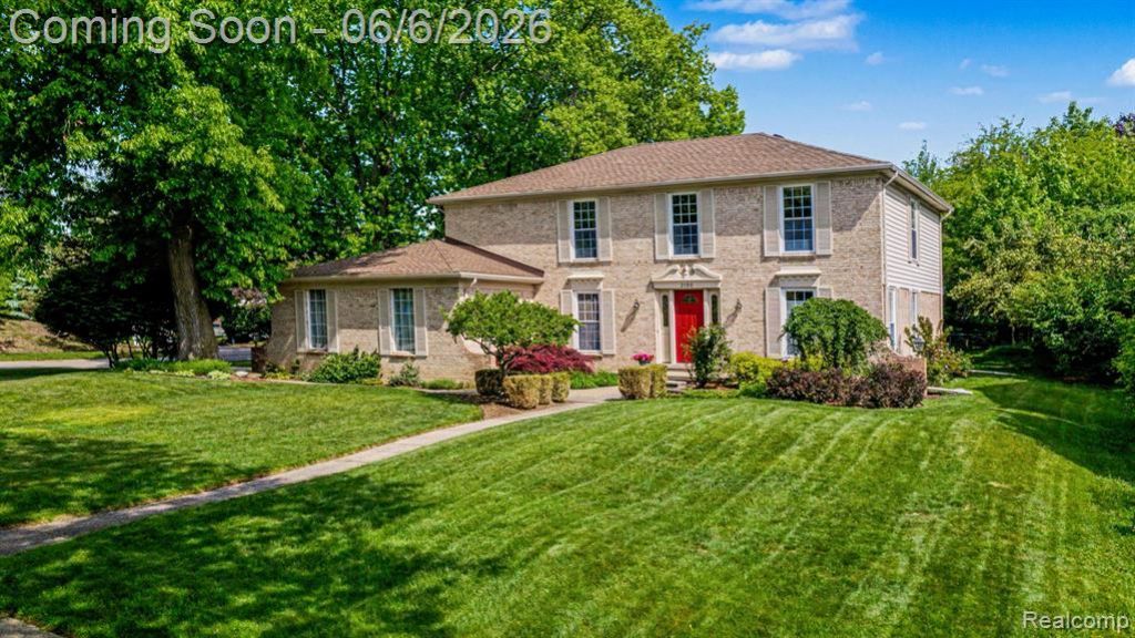 2190 Babcock Drive, Troy, MI 48084 Main Photo