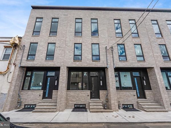 909 EMILY STREET, PHILADELPHIA, PA 19148