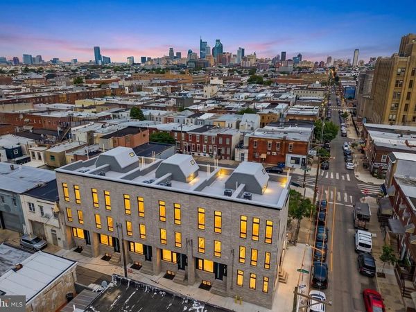 909 EMILY STREET, PHILADELPHIA, PA 19148