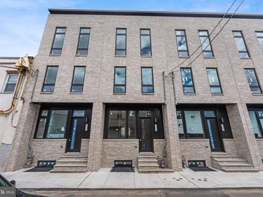 909 EMILY STREET, PHILADELPHIA, PA 19148