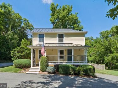18280 CLAYTON HALL ROAD, BLUEMONT, VA 20135
