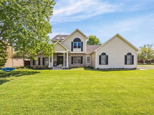 373 Cedar Creek Trl , Rochester, NY 14626