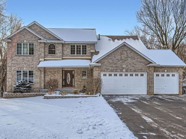 5887 Blackberry Bridge Path , Inver Grove Heights, MN 55076