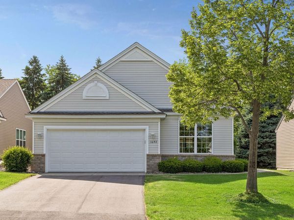 1692 Oakbrooke Way , Eagan, MN 55122