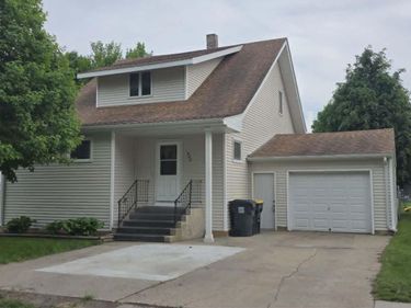562 South Street, Wabasso, MN 56293
