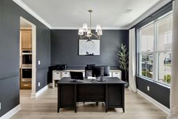 460 Eagleview Drive photo 4