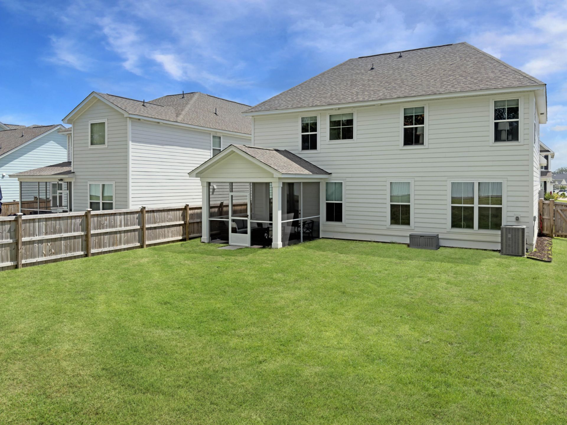460 Eagleview Drive Photo 32