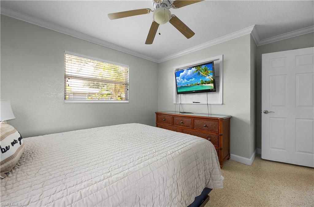 1012 Wyomi Dr, Fort Myers, FL 33919 Photo