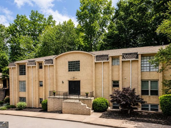 5400 Roswell Road, Unit L6, Atlanta, GA 30342