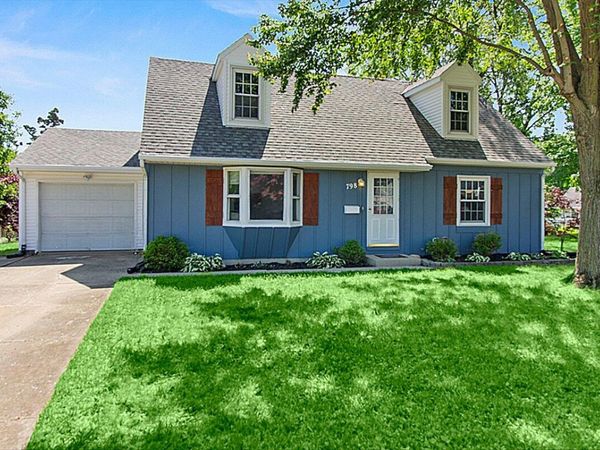 798 Coventry , Saint Marys, OH 45885