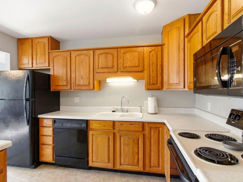 798 Coventry, Saint Marys, OH 45885 Photo 11