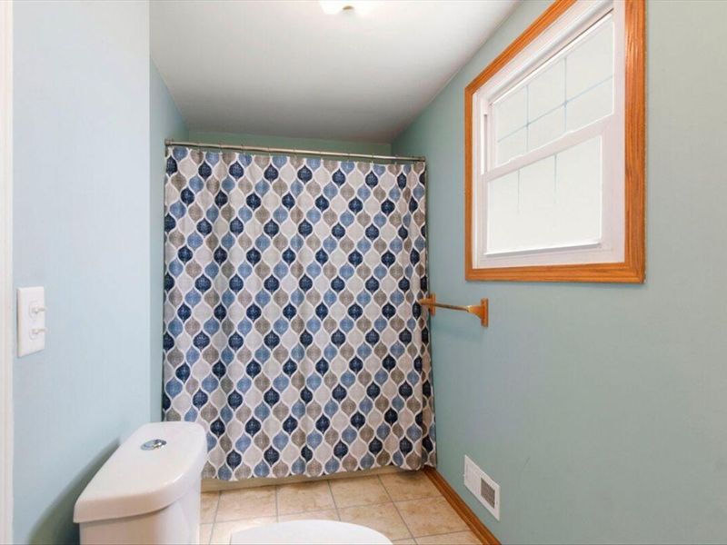 798 Coventry, Saint Marys, OH 45885 Photo 23