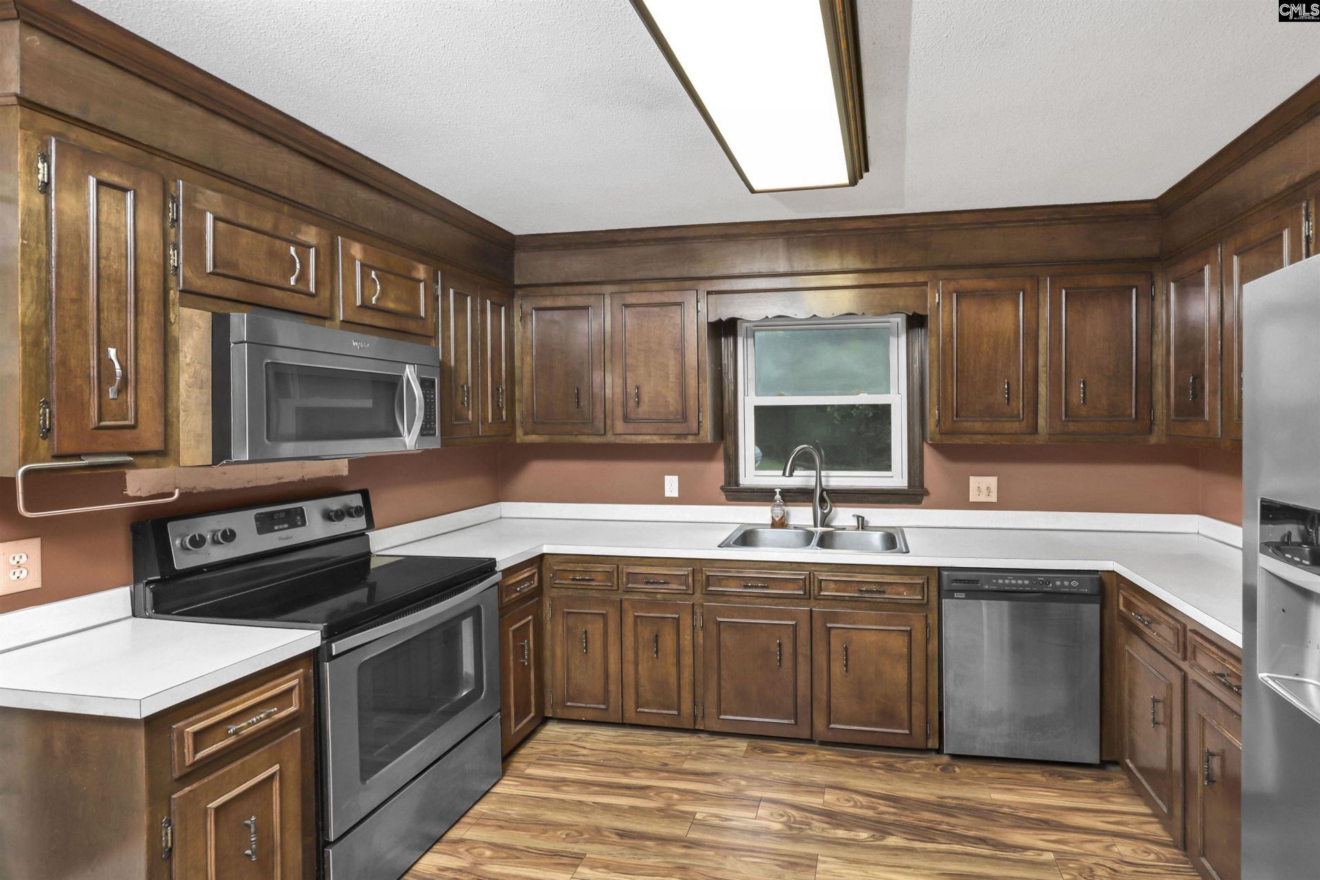 137 Canterfield Road  Photo 7