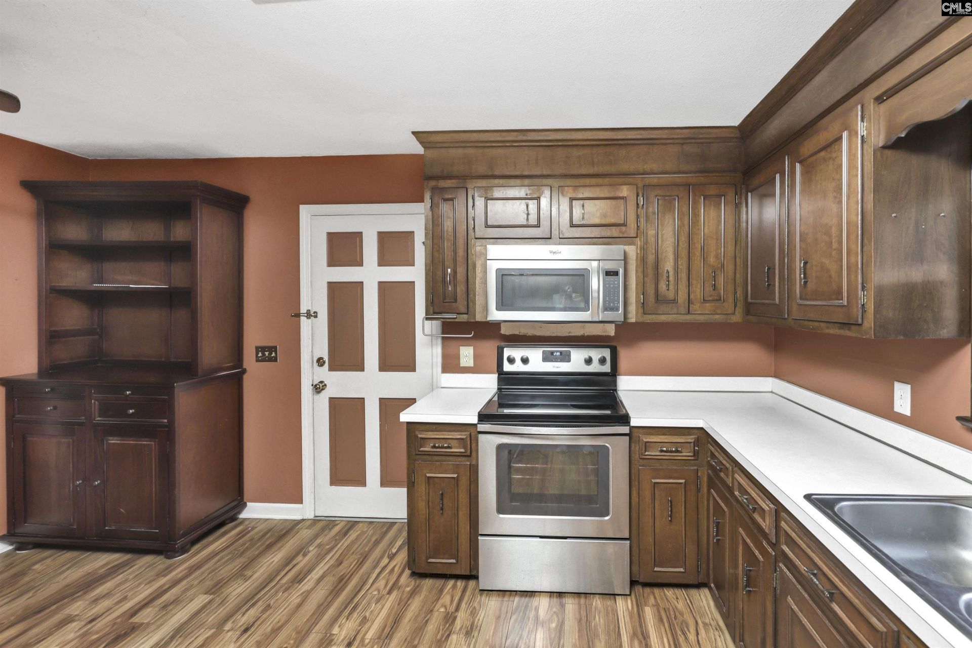 137 Canterfield Road  Photo 9