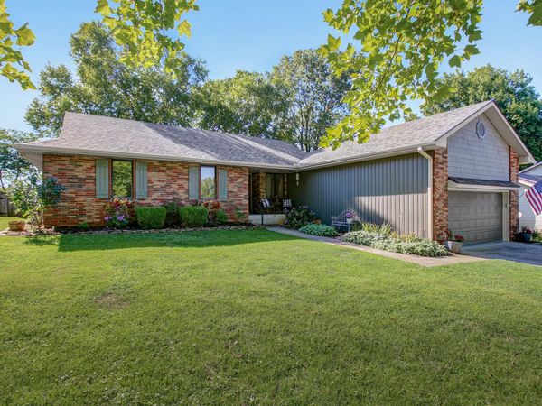 5935 S Geronimo Drive , Springfield, MO 65810