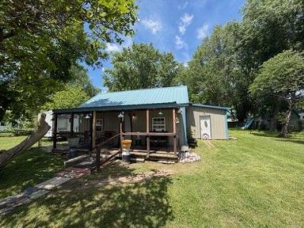 315 E Washington Avenue, Pierce City, MO 65723