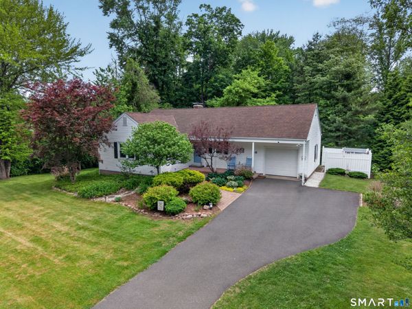 16 Somerset, Glastonbury, CT 06033