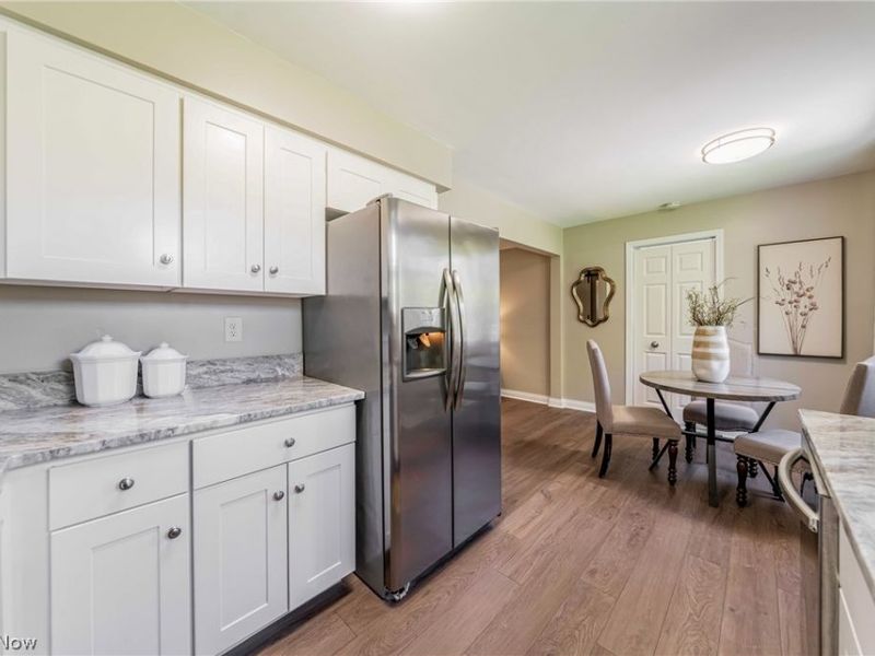 34429 Beach Park Drive, Eastlake, OH 44095 Photo 18