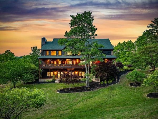2007 Pine Log Church Road, Brasstown, NC 28902