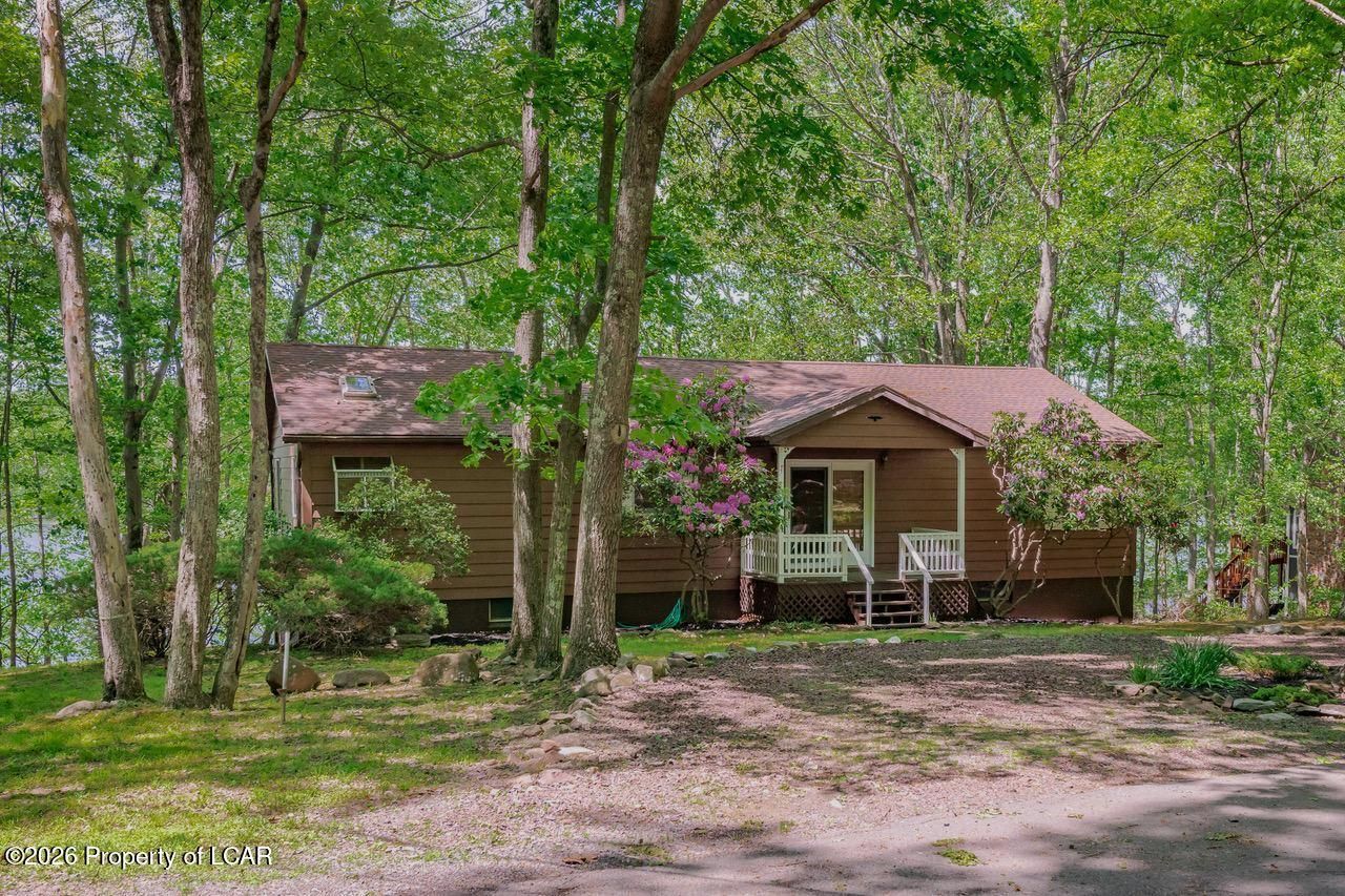 204-205 Spring Creek Lane Drums, PA 