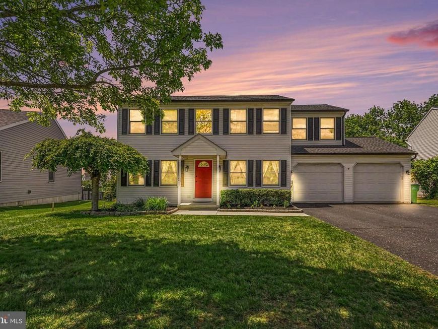 793 Hunter Drive , Pennsburg, PA 18073 Main Photo