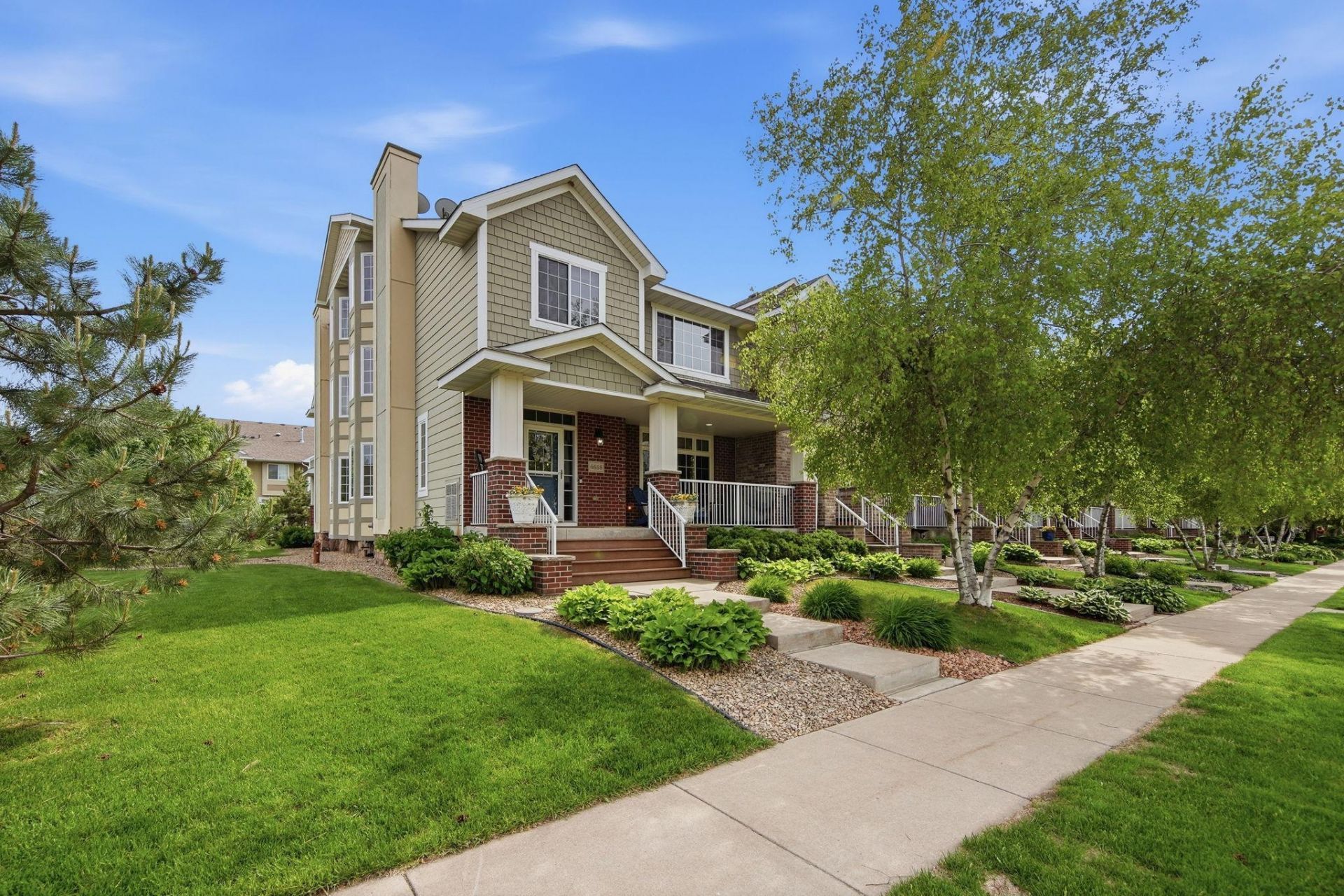 6658 145th Street W, Apple Valley, MN 55124