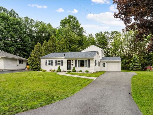 1 Cone Circle , New Hartford, NY 13413