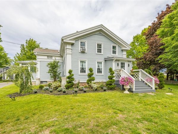 4299 Lake Road, Williamson, NY 14589
