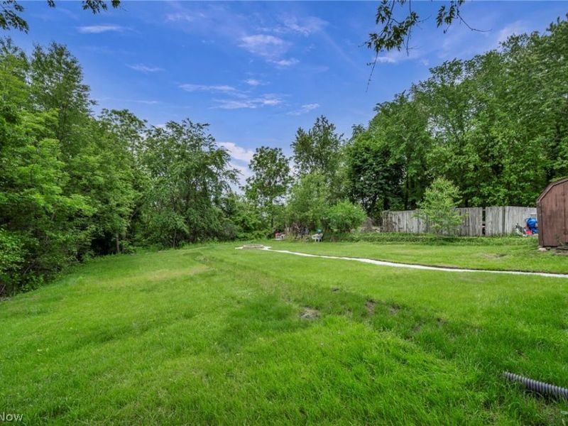 1915 4th Street NE, Canton, OH 44704 Photo 26
