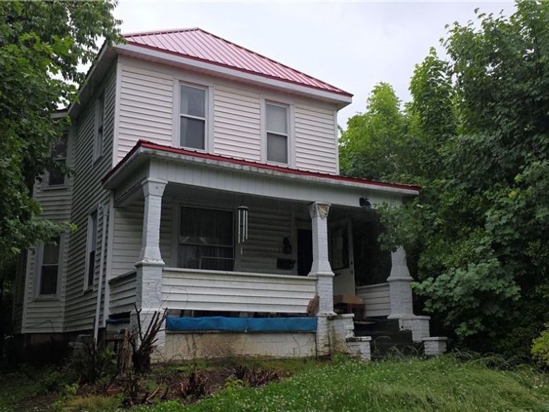 137 Wildon Avenue, Steubenville, OH 43952 Photo 1