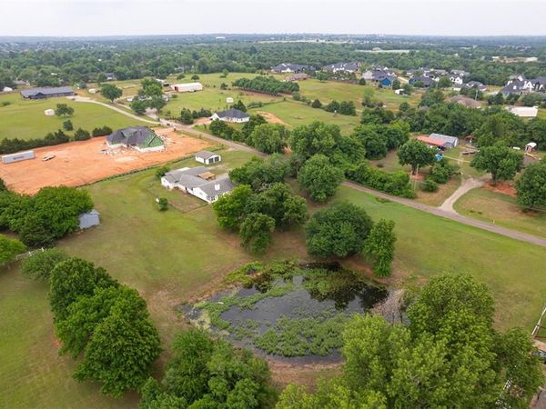 511 Highland Hills Drive, Edmond, OK 73034
