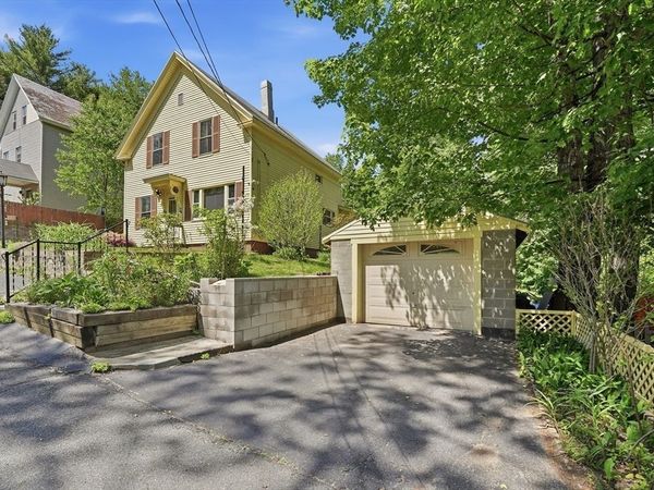 17 E Howe St, Orange, MA 01364