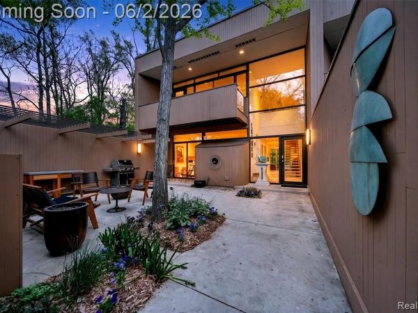 32714 Ravine Drive, Franklin Vlg, MI 48025