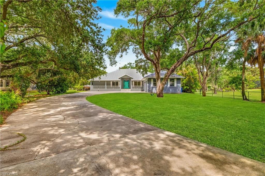 4701 Lone Pine Ct, Fort Myers, FL 33905 Photo