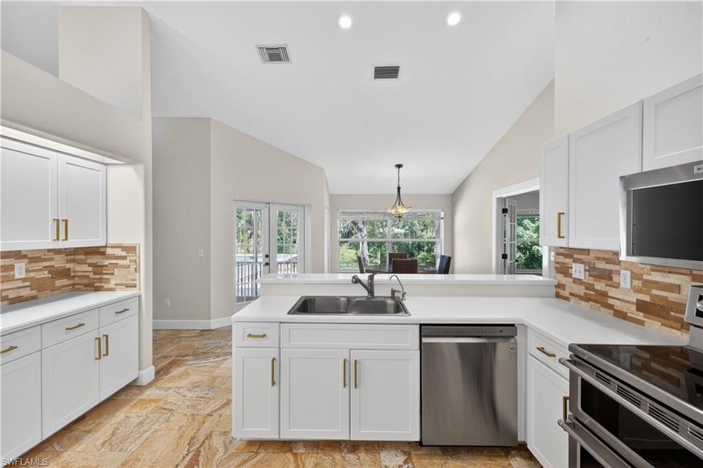 4701 Lone Pine Ct, Fort Myers, FL 33905 Photo