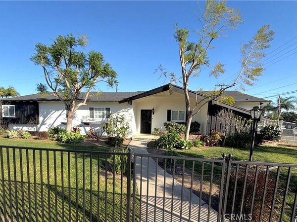 12472 Woodlawn, Tustin, CA 92780