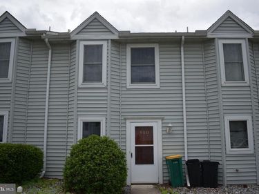 950 BYERS AVENUE, CHAMBERSBURG, PA 17201