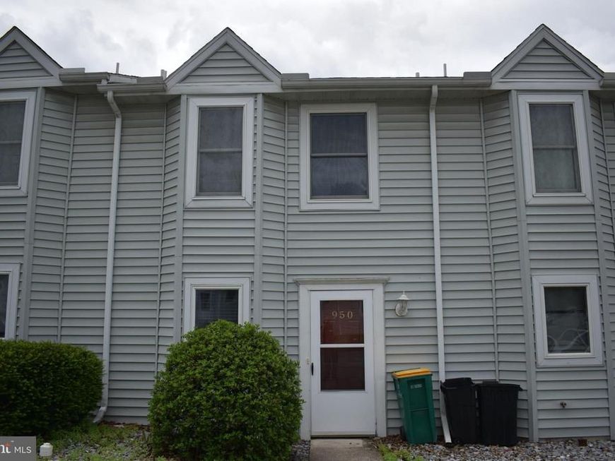 950 Byers Avenue, Chambersburg, PA 17201 Main Photo