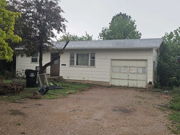 117 E Denver Avenue, Rapid City, SD 57701