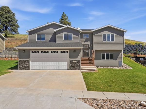 2675 Meadow Drive, Sturgis, SD 57785